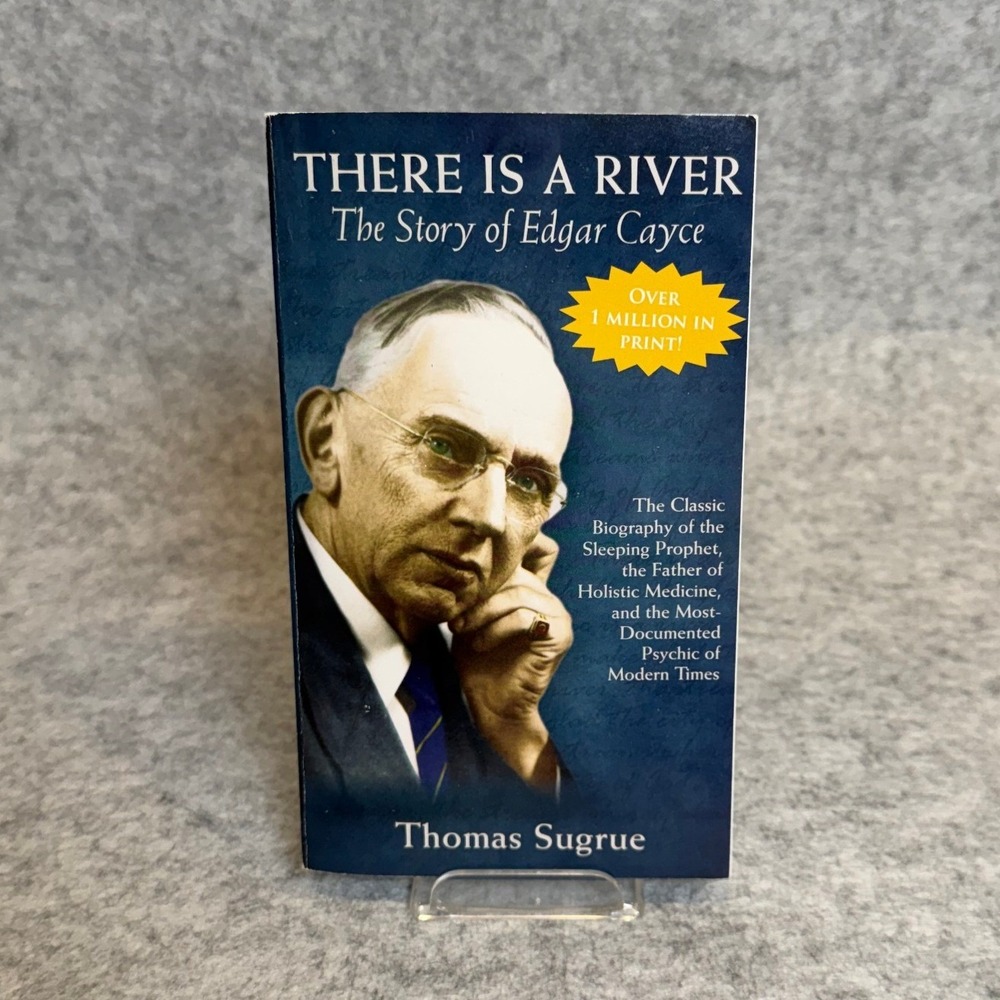 There Is a River: The‎ Story of Edgar Cayce - Paperback - Biography